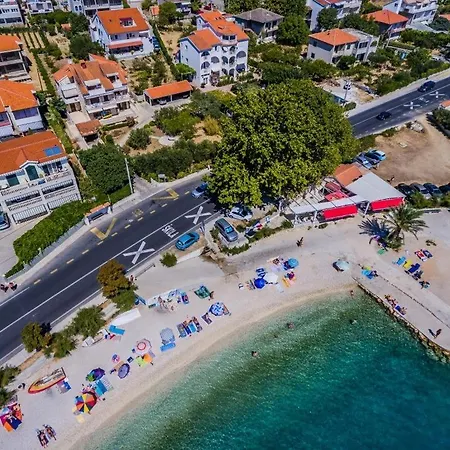 In With Sea View, Balcony, Air Conditioning, Wifi 5132-4 *