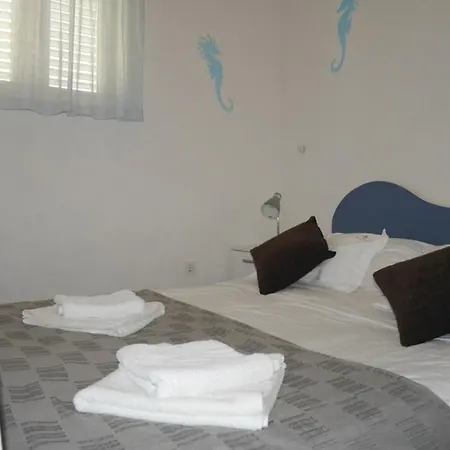 In With Sea View, Balcony, Air Conditioning, Wifi 5132-4 Apartment *