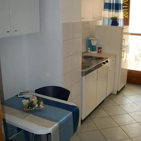 In With Sea View, Balcony, Air Conditioning, Wifi 5132-4 Apartment *